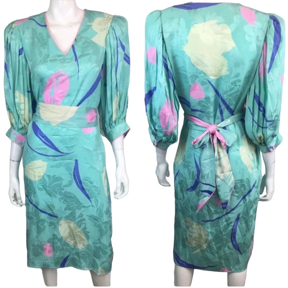 Vintage Dresses & Skirts - Flora Kung vintage green silk dress